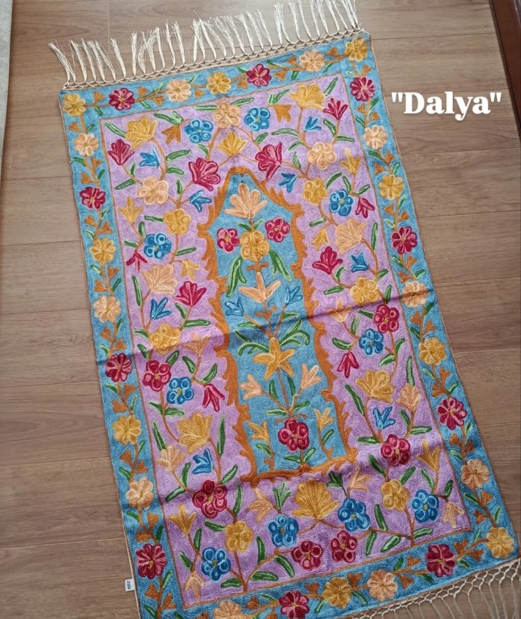 Dalya model Tam işli Kaşmir seccade