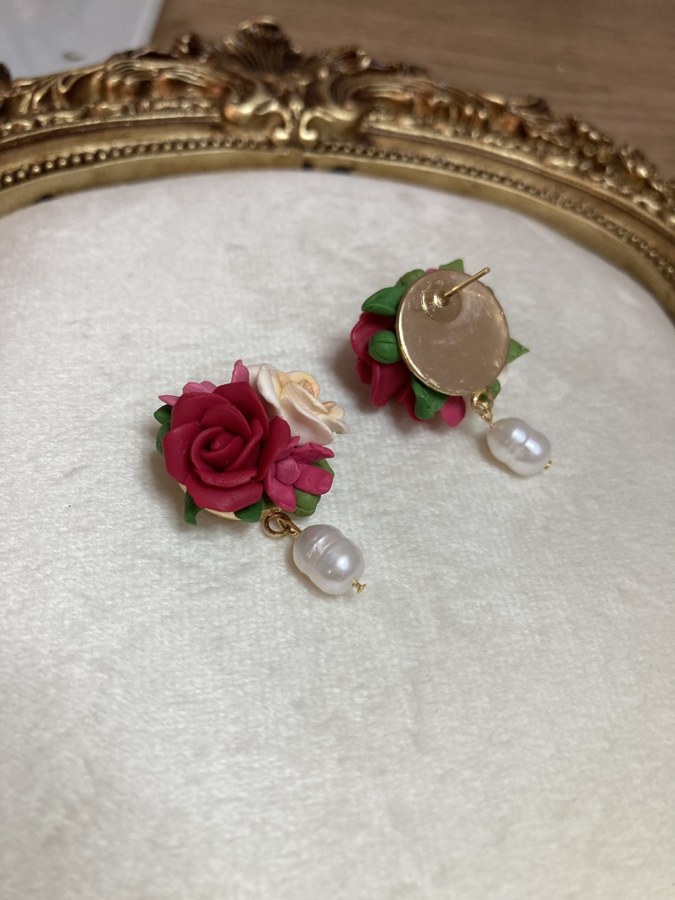“Secret Garden”