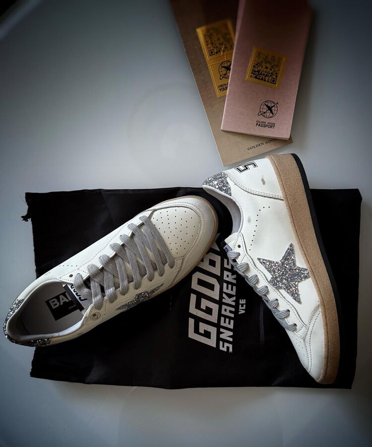 GOLDEN GOOSE