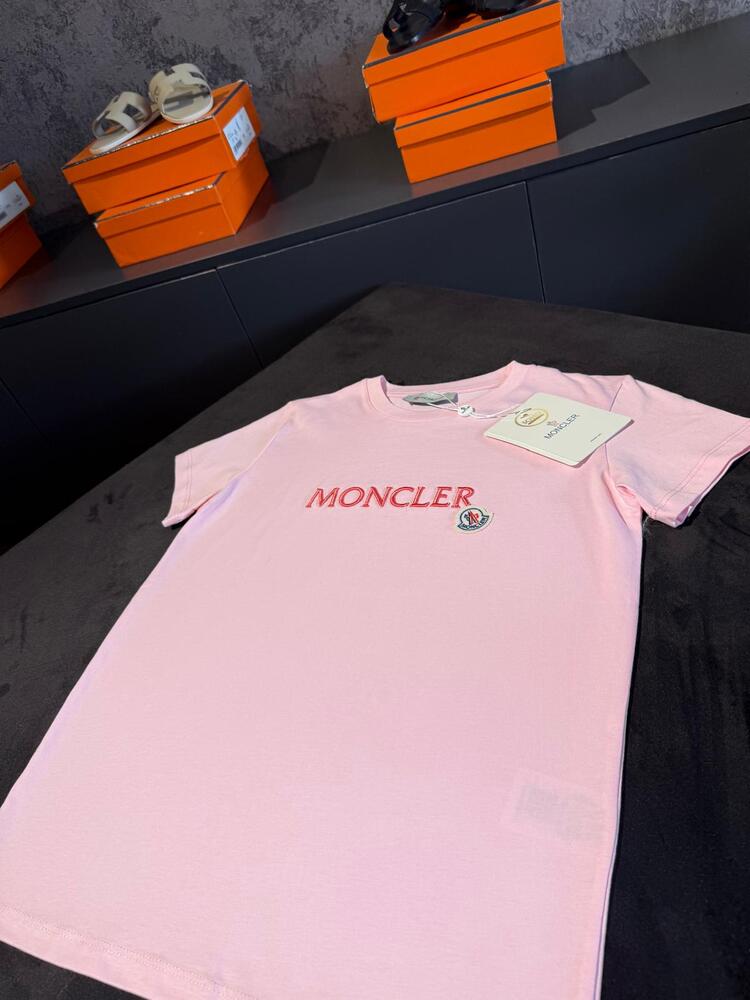MONCLER işlemeli pembe tshirt