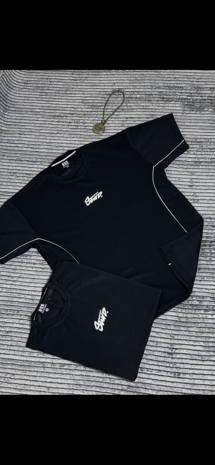 Premium Şerit Detaylı Siyah T-Shirt