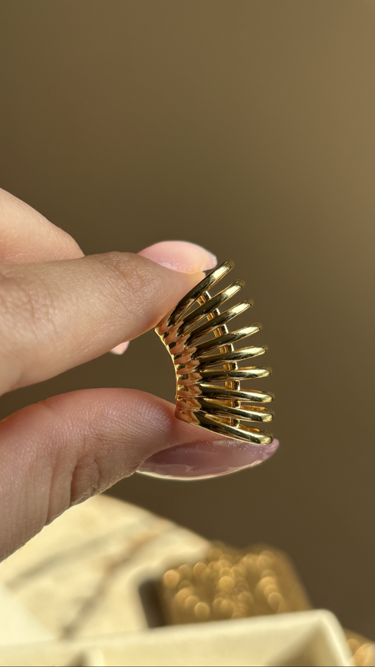 Earcuff