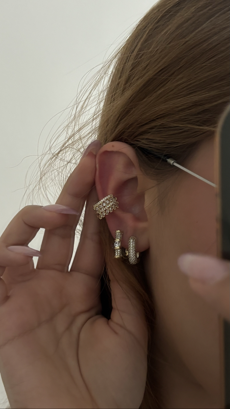 Earcuff