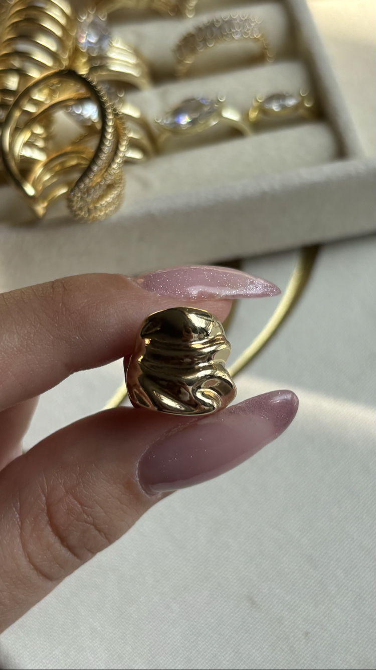 Earcuff
