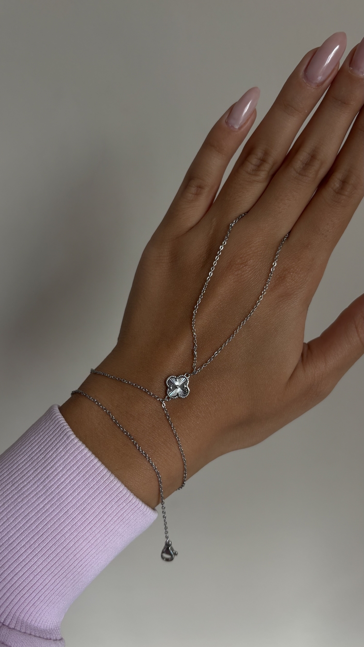 Yonca Şahmeran