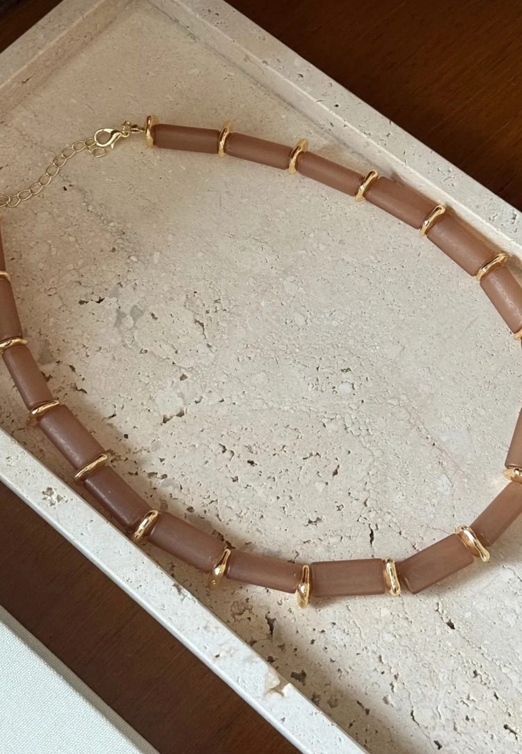 Z.ra model kahverengi kolye