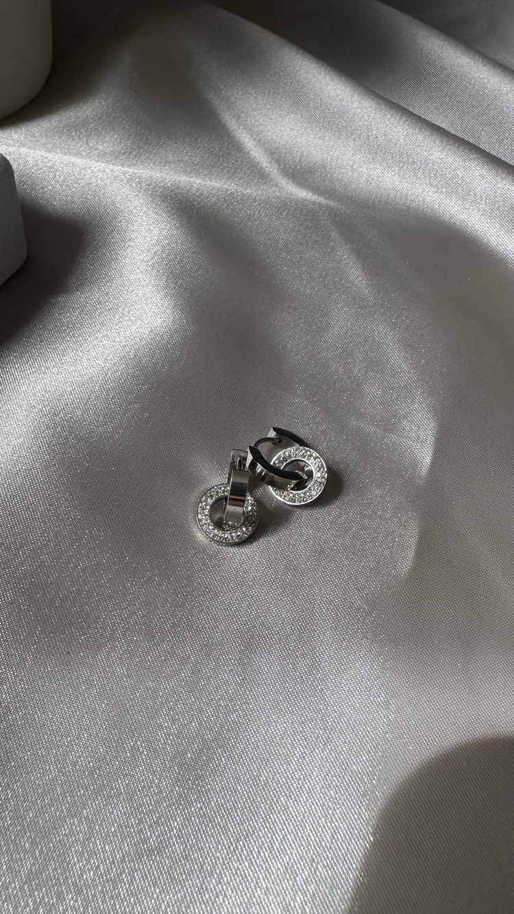 Çelik silver küpe