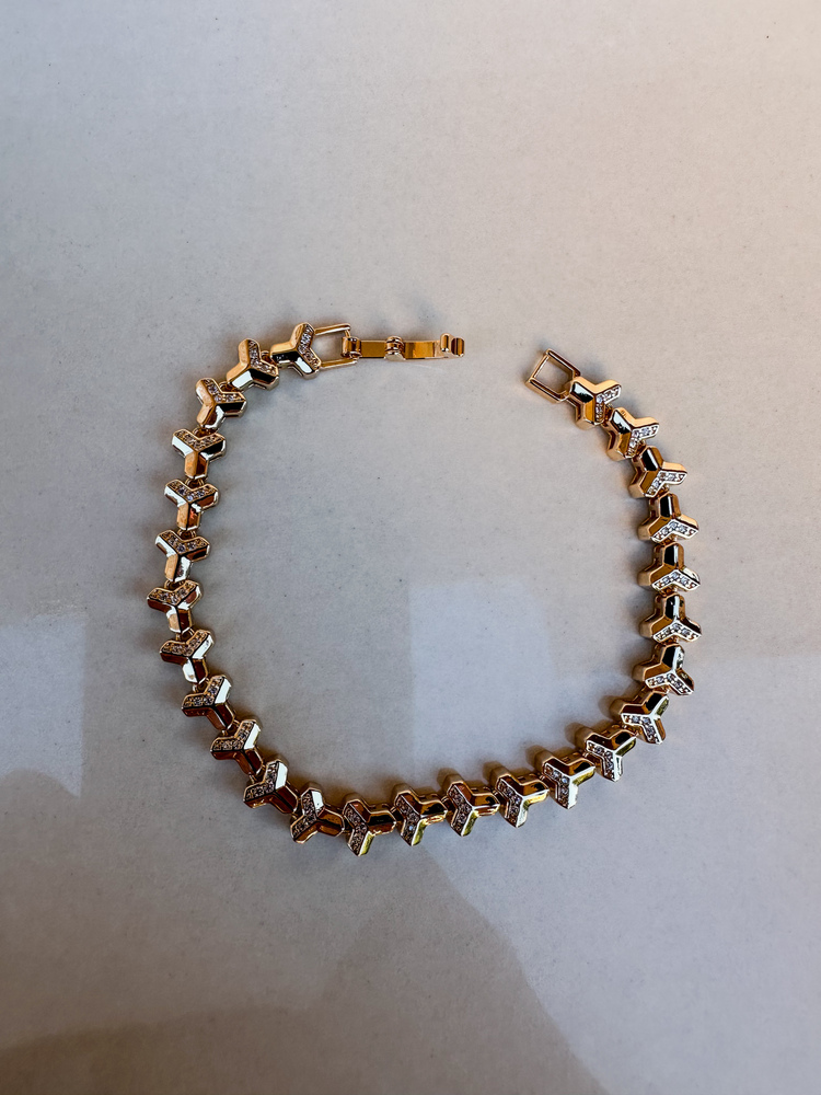 Vip rose gold renginde bileklik