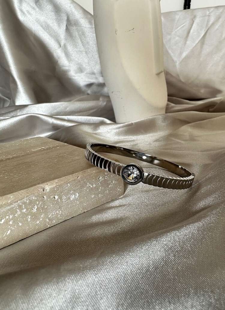 Çelik silver taşlı 6 mm kelepçe
