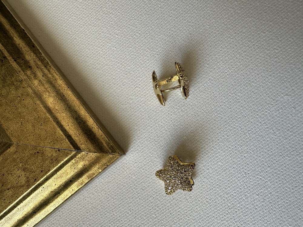 Çelik 2 taraflı gold Yıldız Desen Mini Küpe