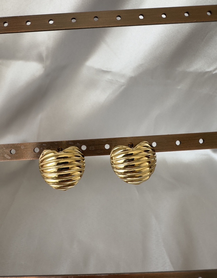 Çelik gold küpe