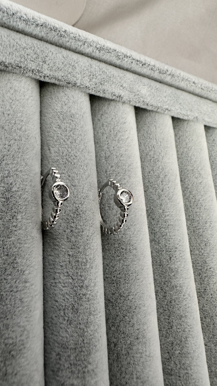 Vip silver küpe