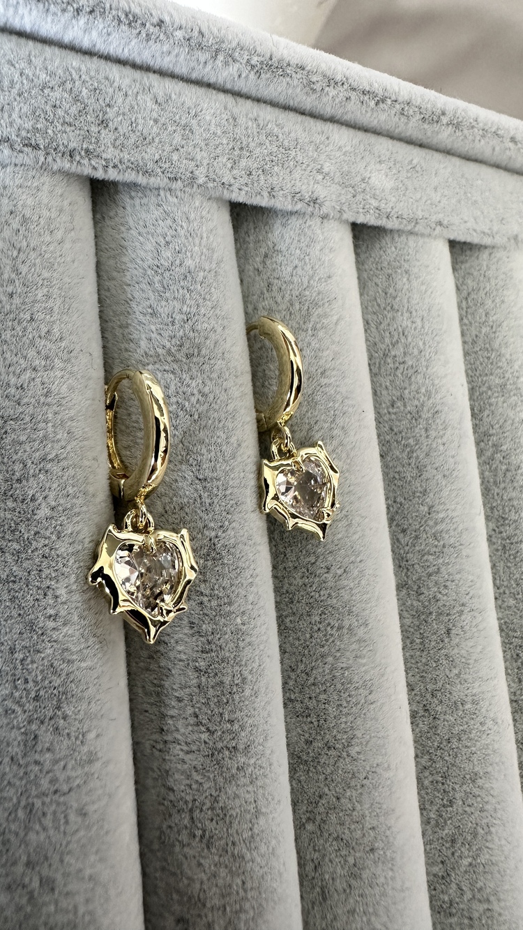 Vip gold küpe