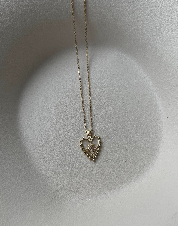 Çelik Gold Beyaz Mineli Kalp Desen Kolye