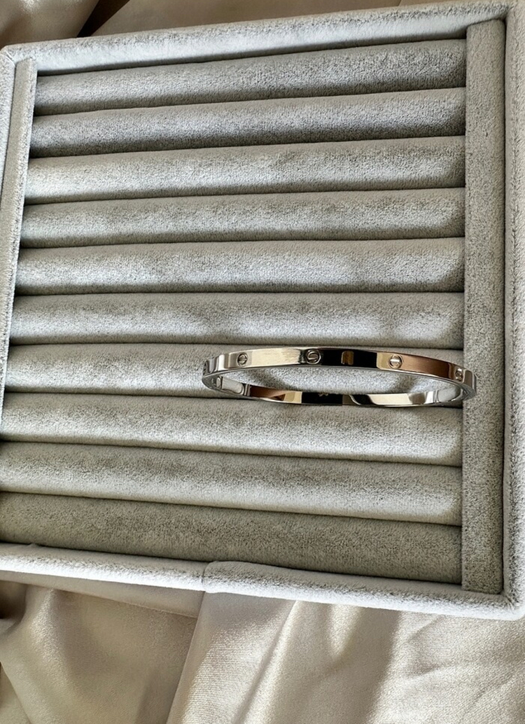 Crtier marka çelik silver 4 mm mini kelepçe