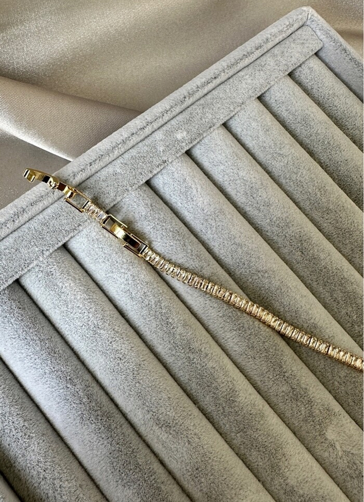 Su yolu gold 3 mm xuping bileklik
