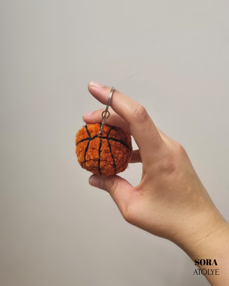 Küçük Basketbol Topu