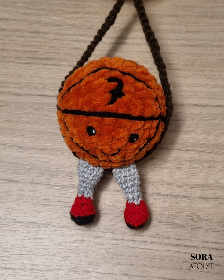 Sallanan Basketbol Topu