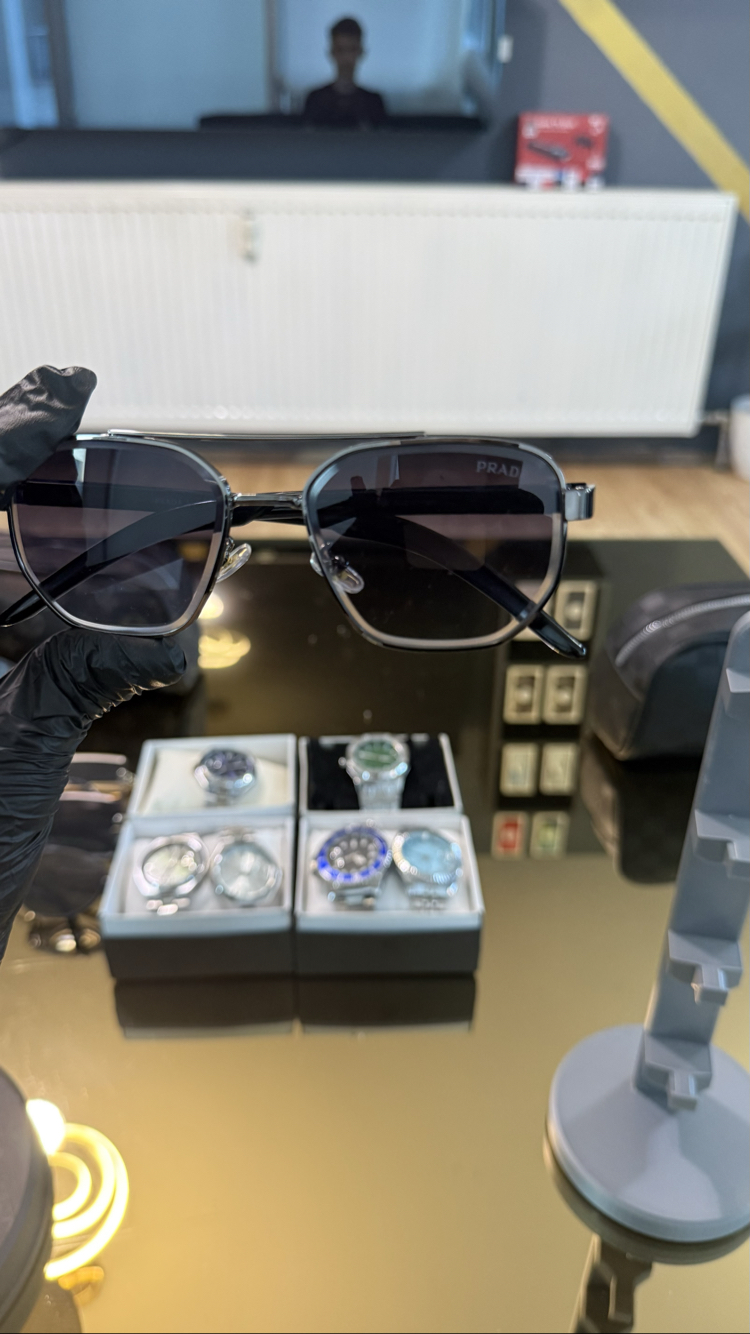 Prada Premium Güneş Gözlüğü