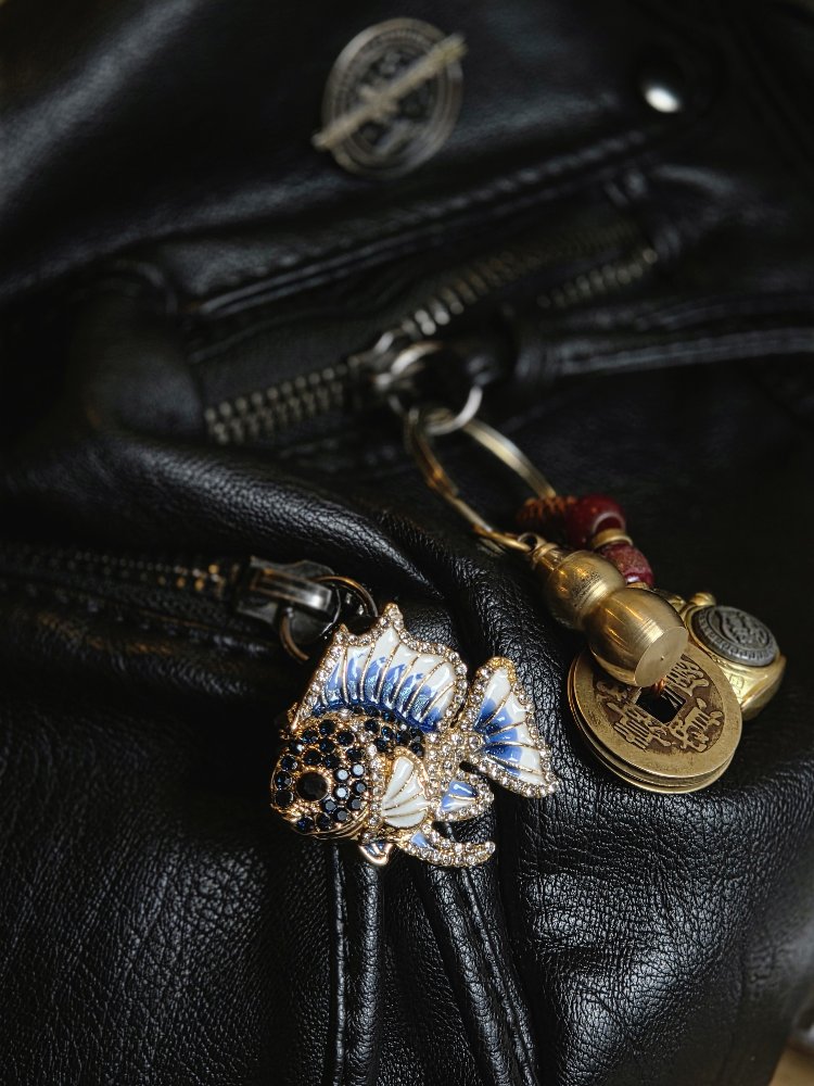 Mavi Beta Brooch