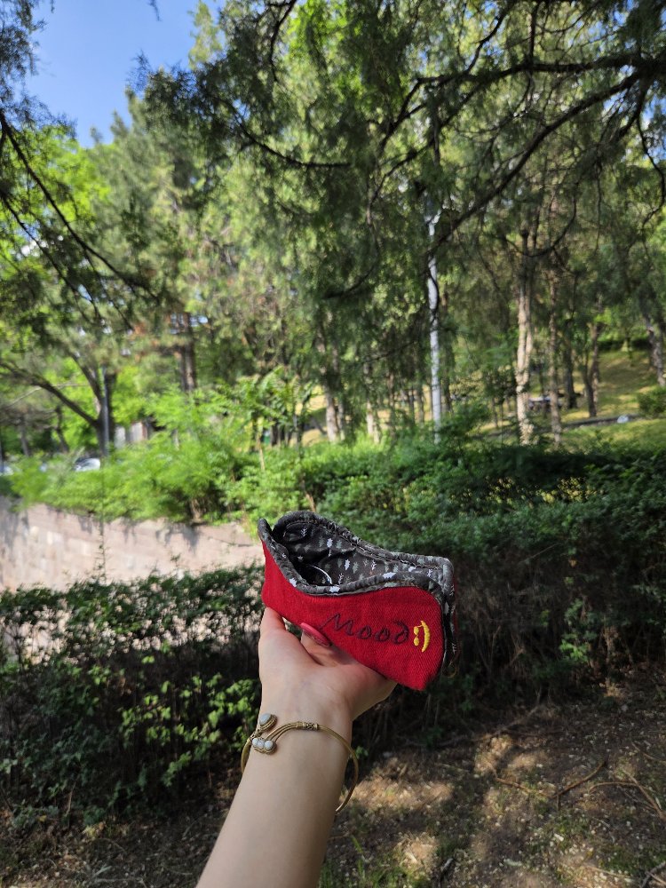 Küçük Sığınak ( Gözlük kılıfı)