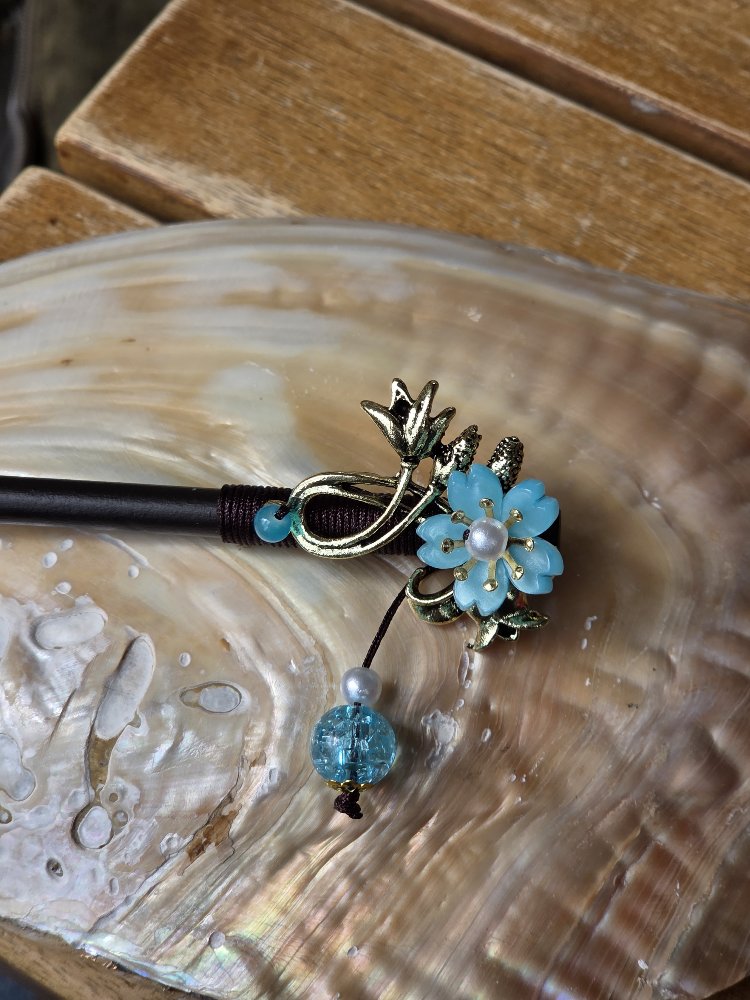 Hairpin