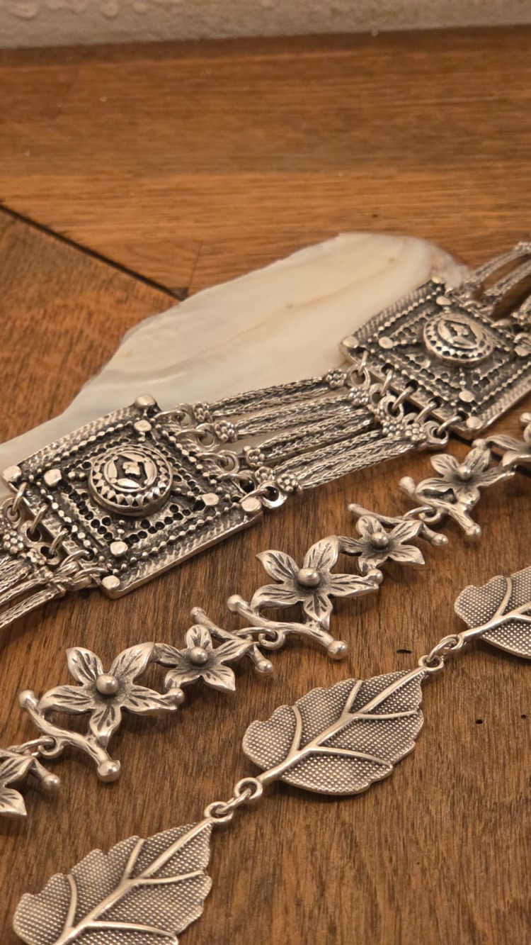Bellychainz