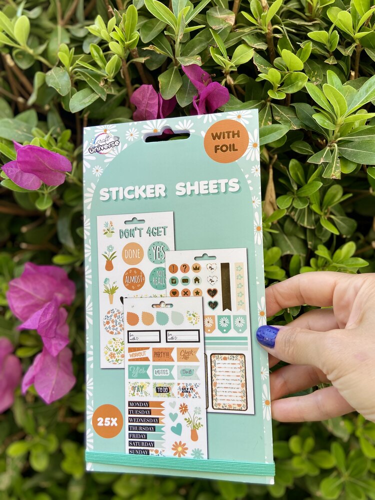 Scrapbook sticker kitabı