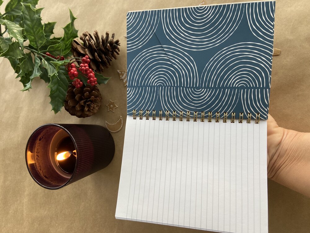 Hema çizgili defter