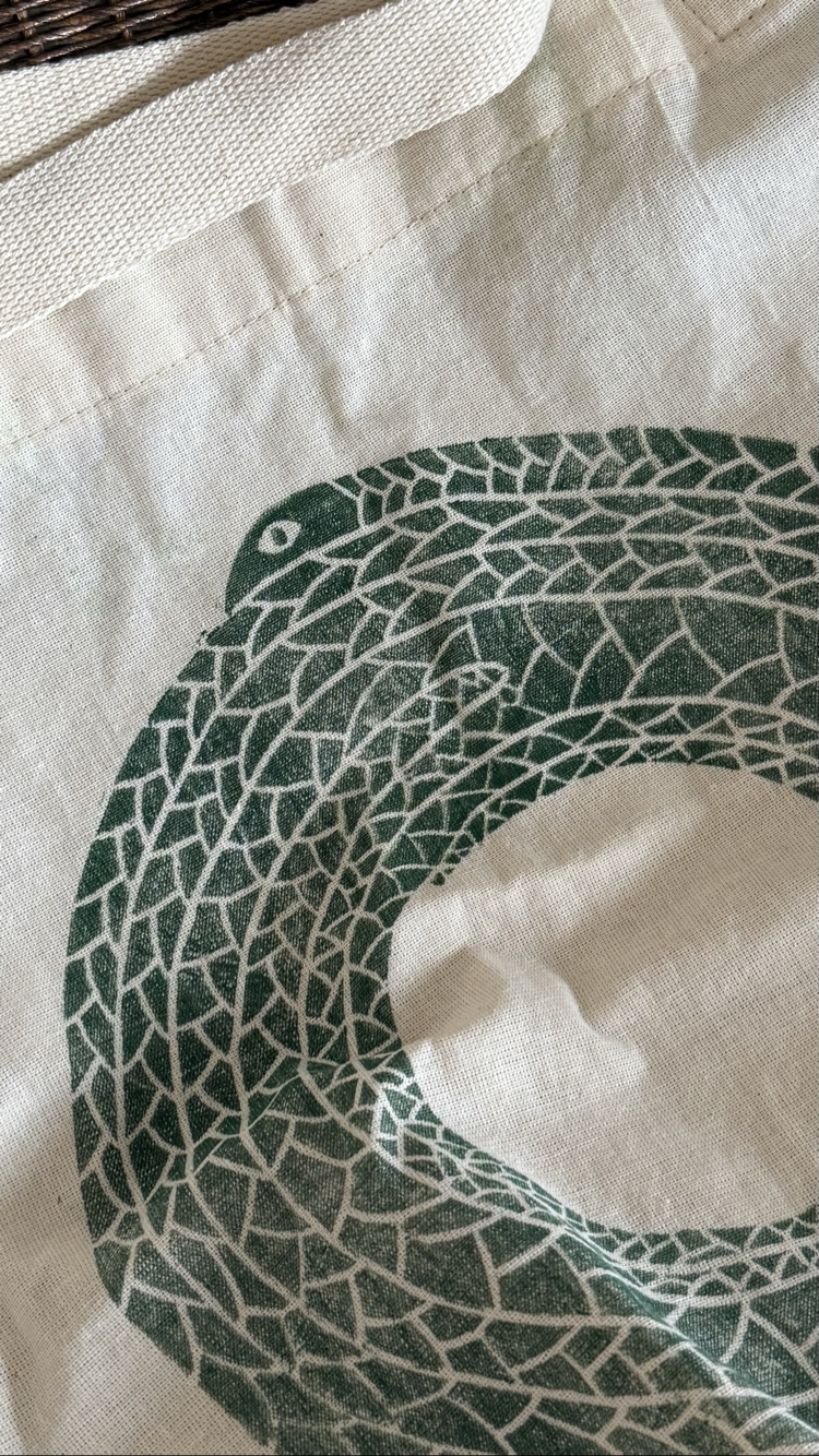 Ouroboros bez çanta
