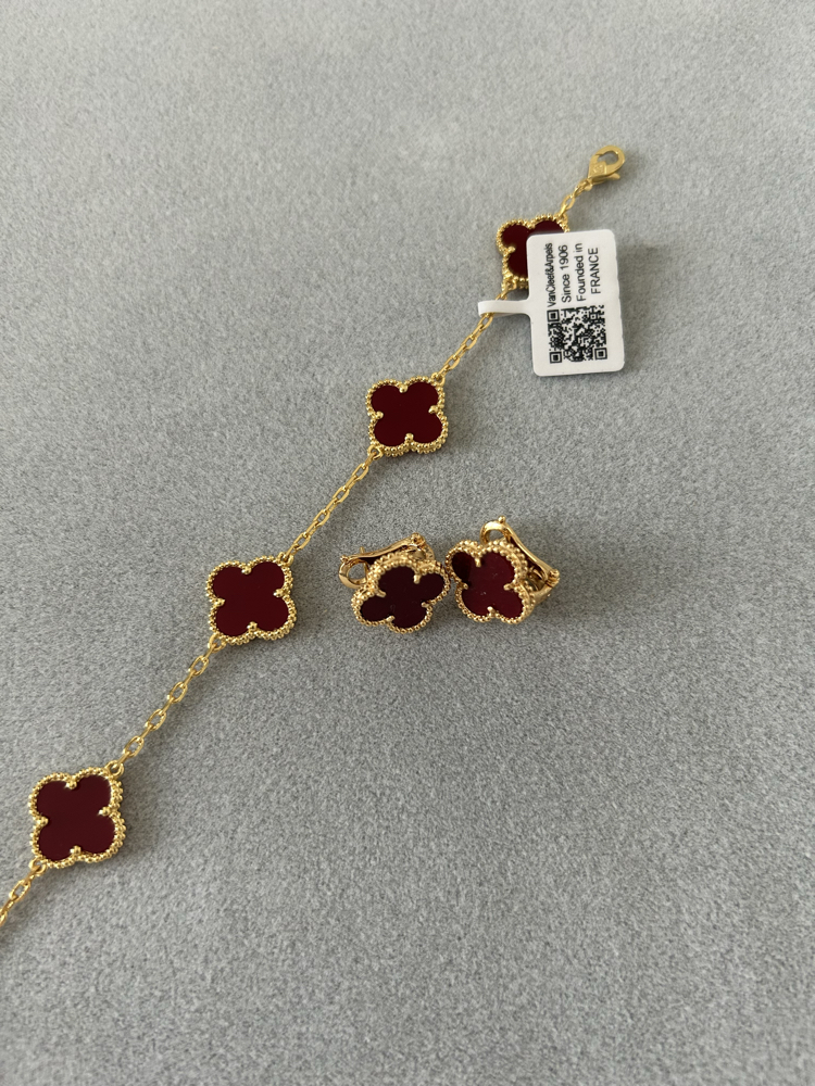 Vc küpe bileklik set