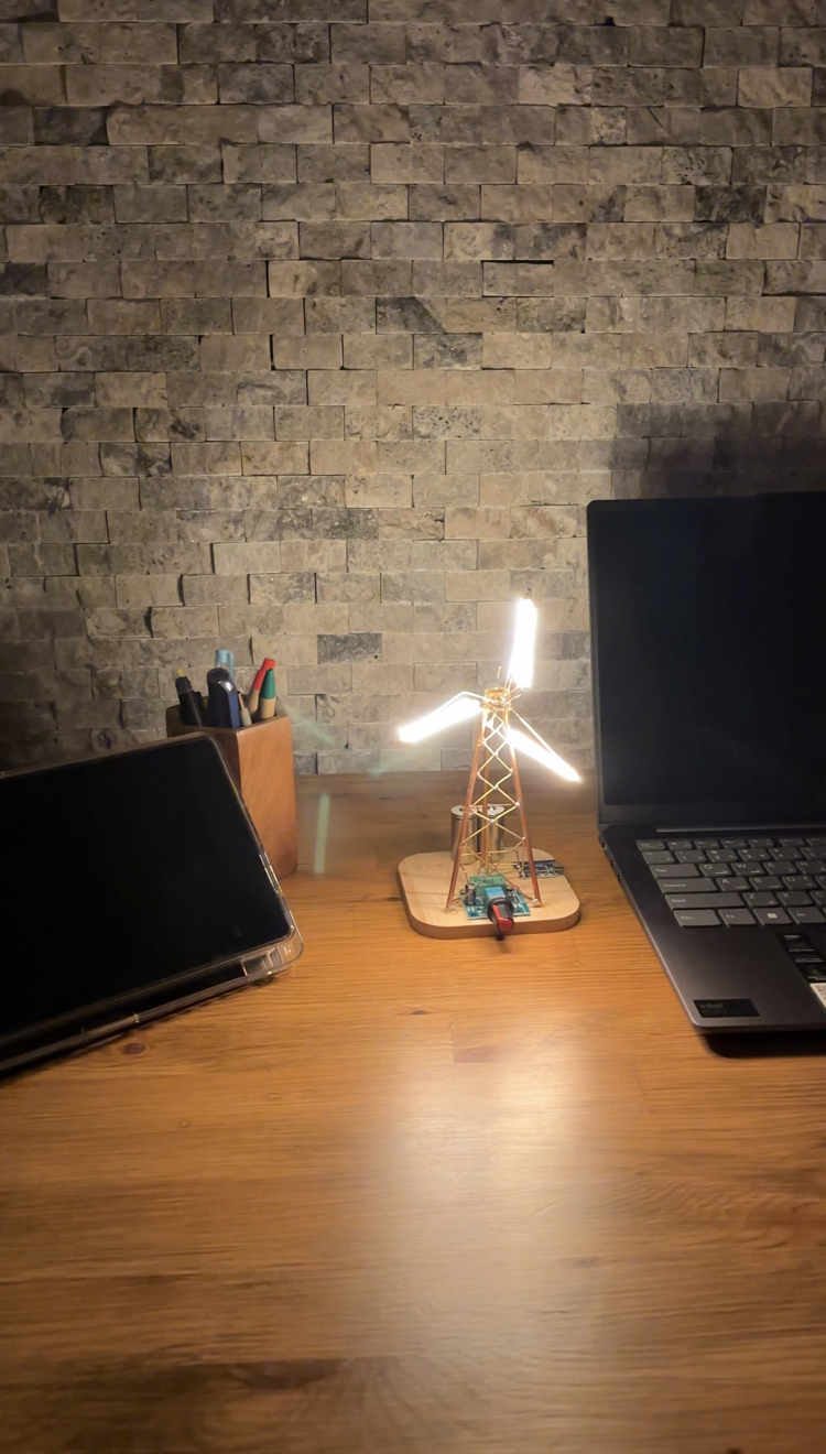 SparkWorks Windmill Rüzgar Gülü