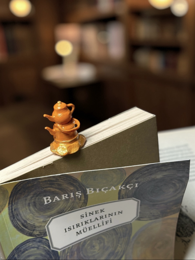 Turuncu Çaydanlık Kitap Ayracı