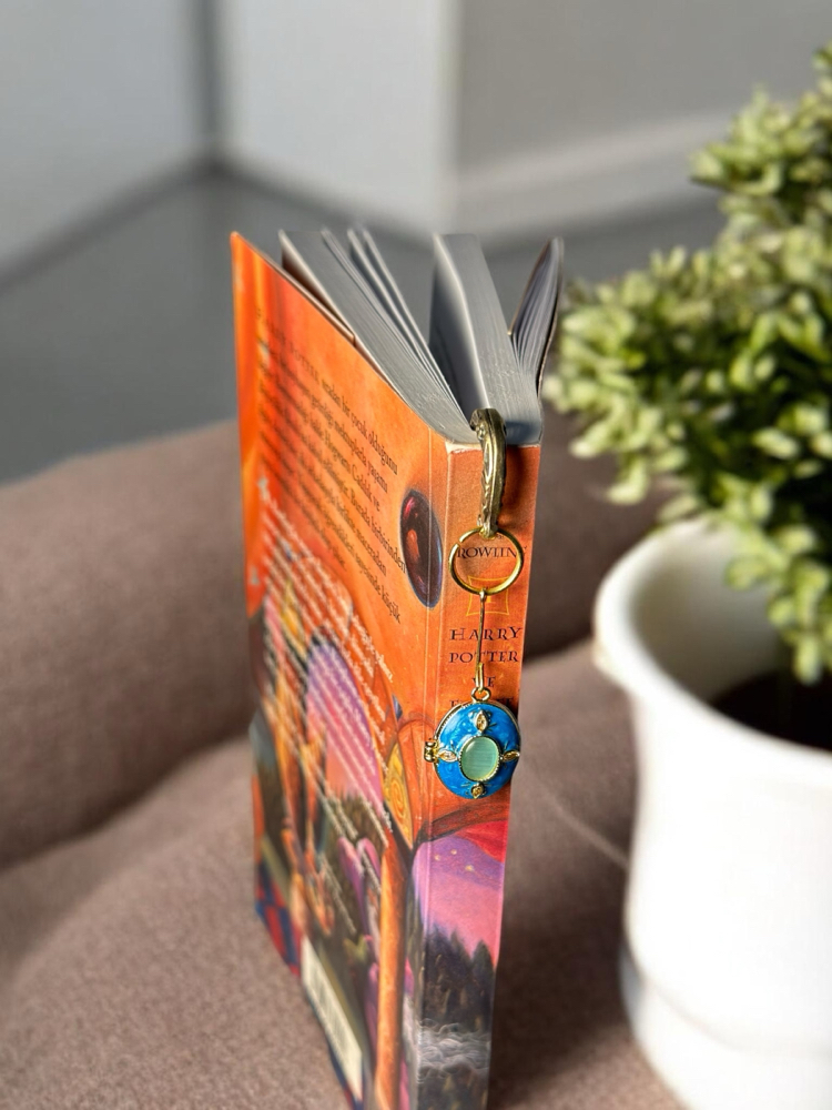 Turkuaz Madalyon Kitap Ayracı