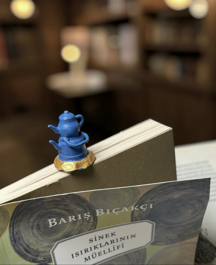 Mavi Çaydanlık Kitap Ayracı