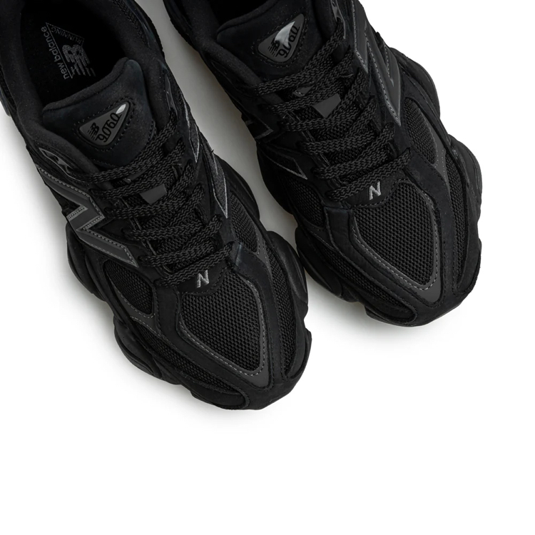 New Balance 9060 “ Black “