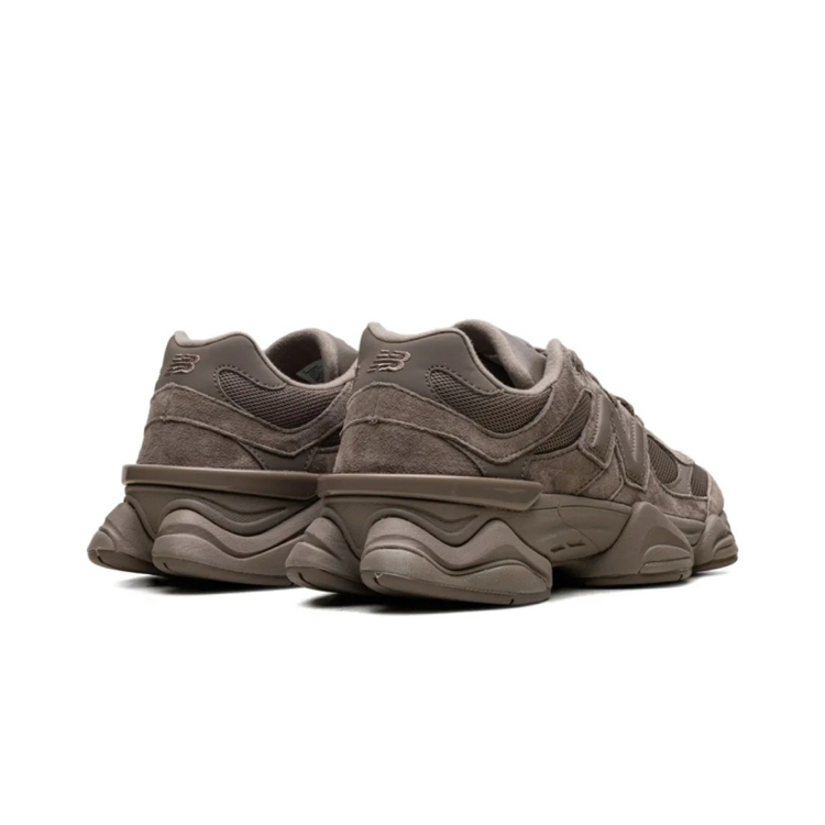 New Balance 9060 “ Chocolate “