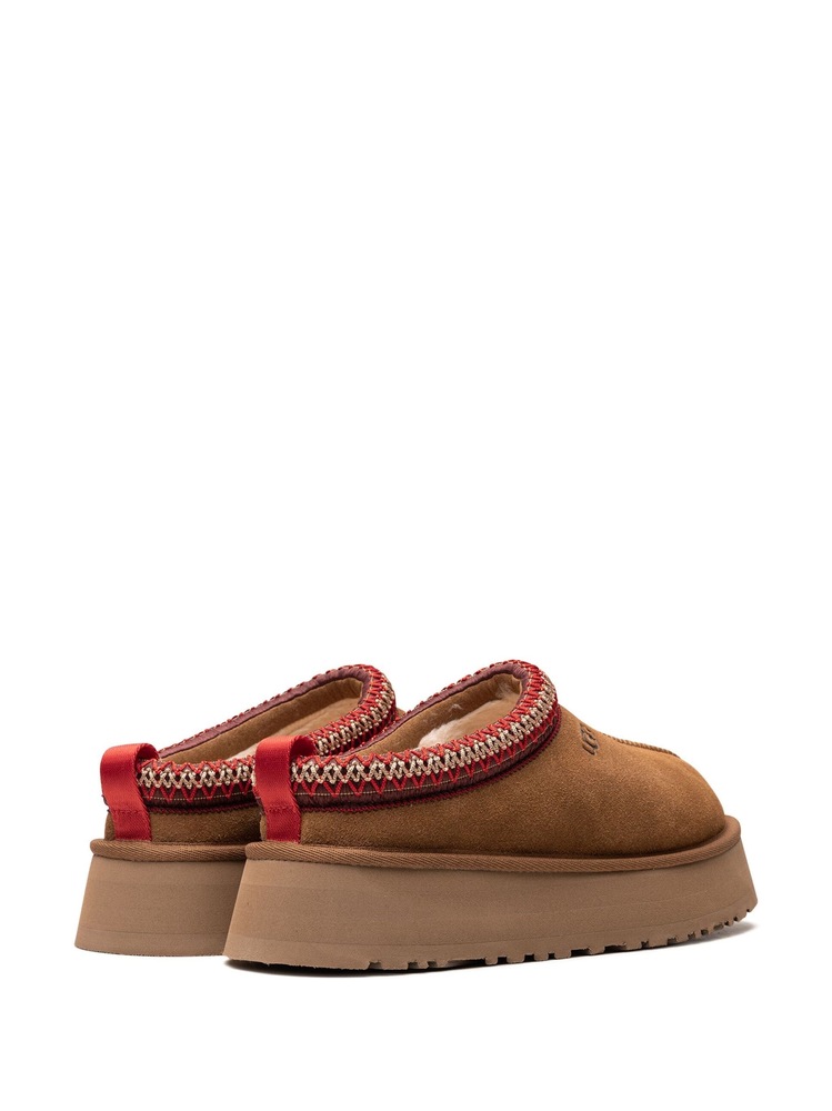 UGG Tazz Slippers “ Chestnut “