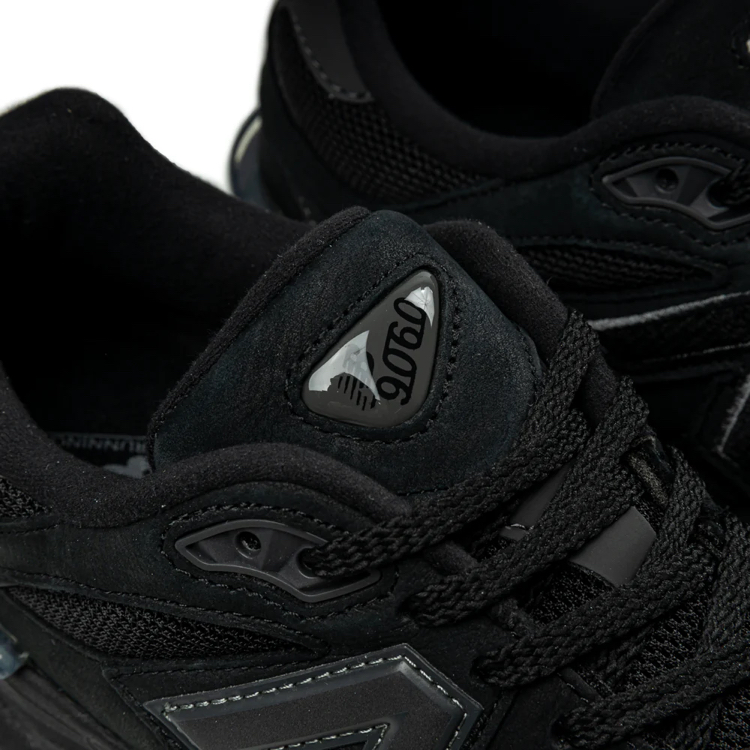 New Balance 9060 “ Black “