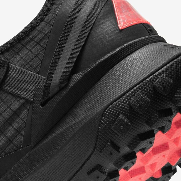 Nike ACG Mountain Fly Low Anthracite