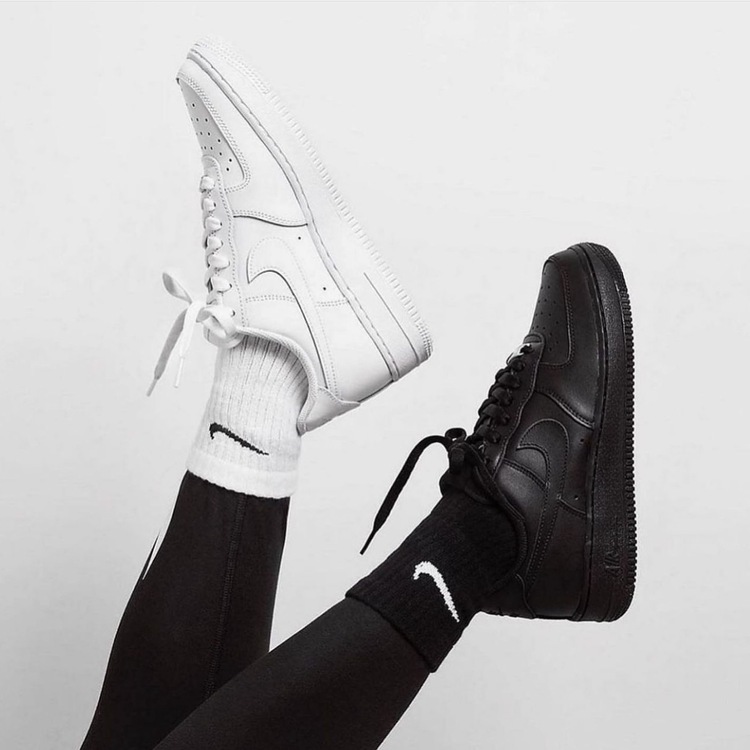 Nike Air Force 1 07 Low - All Black