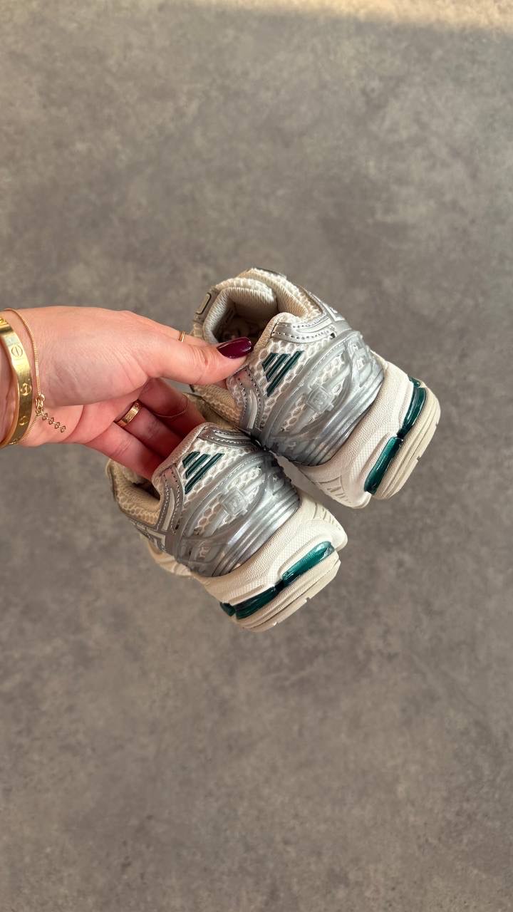 New Balance 1906REE Silver Metallic (Dar Kalıp 1 Numara Büyük Alınız)