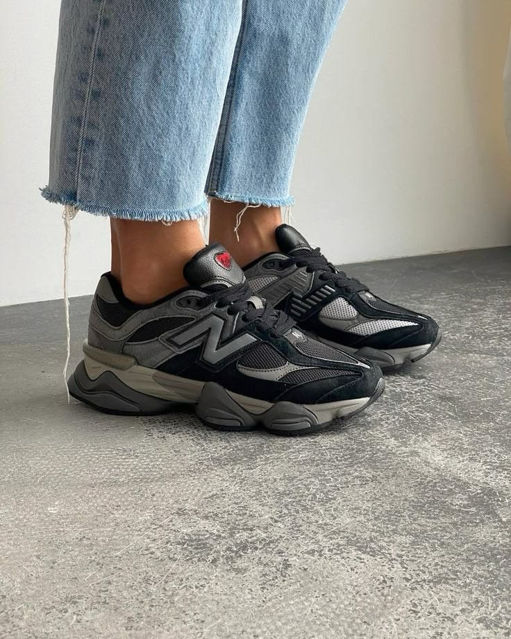 New Balance 9060 U9060BLK Black (Dar Kalıp)