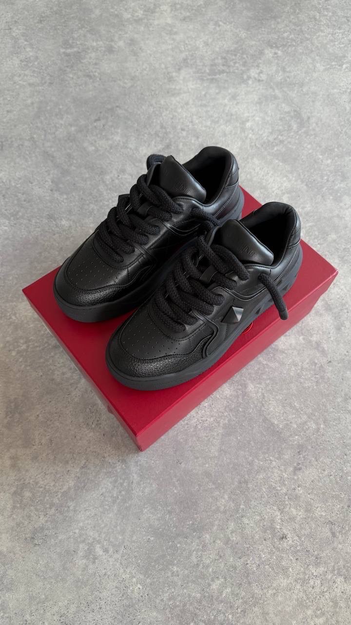 Valentino Luxury Sneaker (Premium)