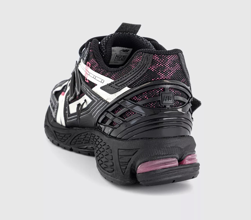 New Balance 1906A Bkack/White/Pink (Dar Kalıp)