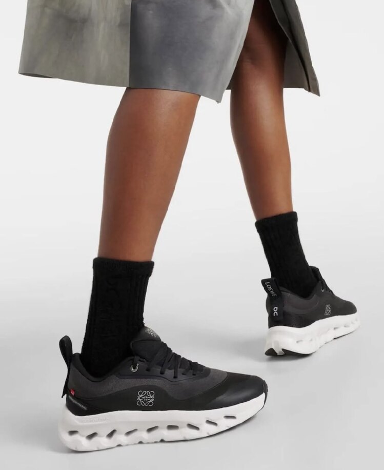 On for Loewe Cloudtilt 2.0 - Black