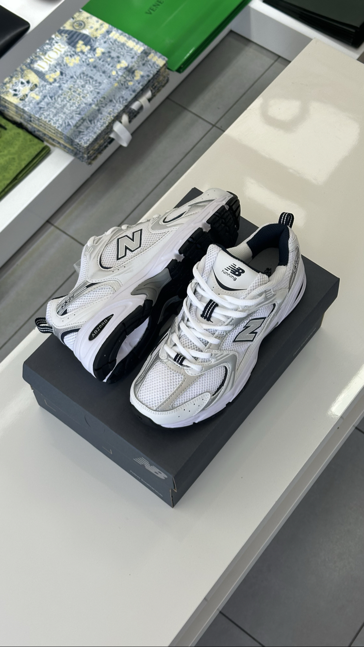 New Balance 530 MR530SG İndigo (Özel Seri Premium) - Kalıp Dardır 1 Numara Büyük Alınız