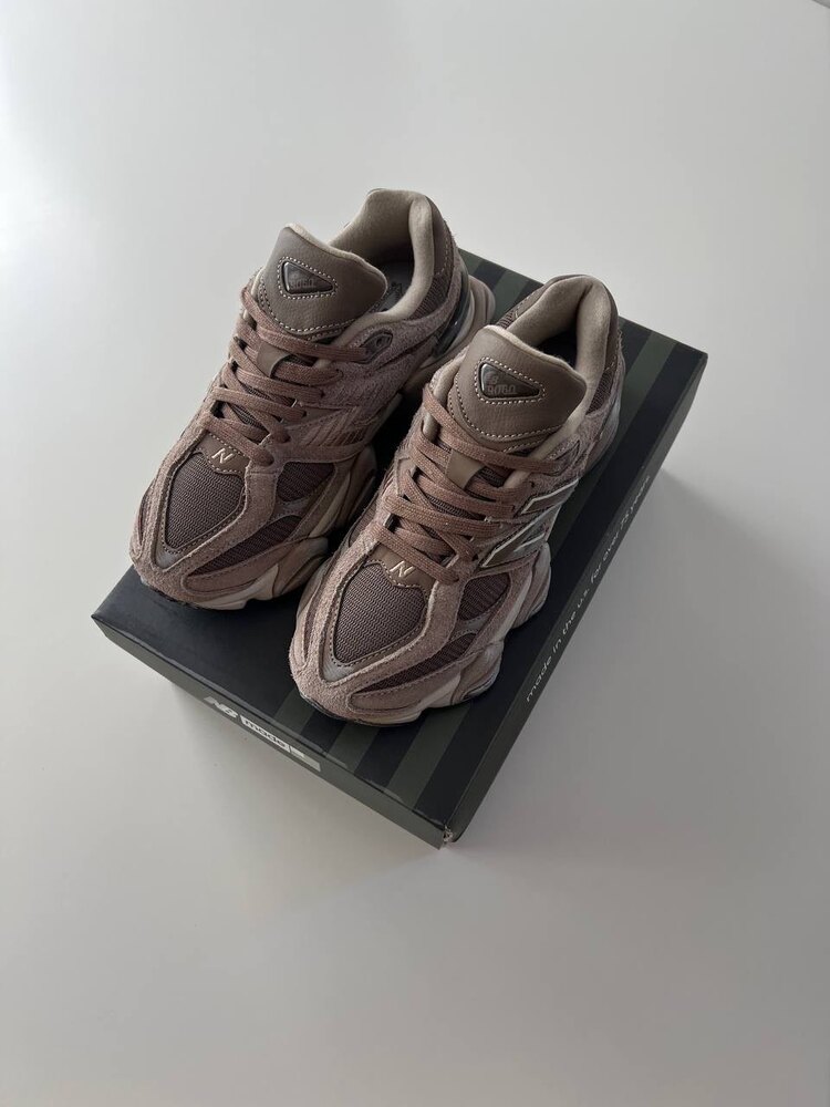 New Balance 9060 - U9060PB Mushroom Brown (Dar Kalıp 1 Numara Büyük Alınız) 