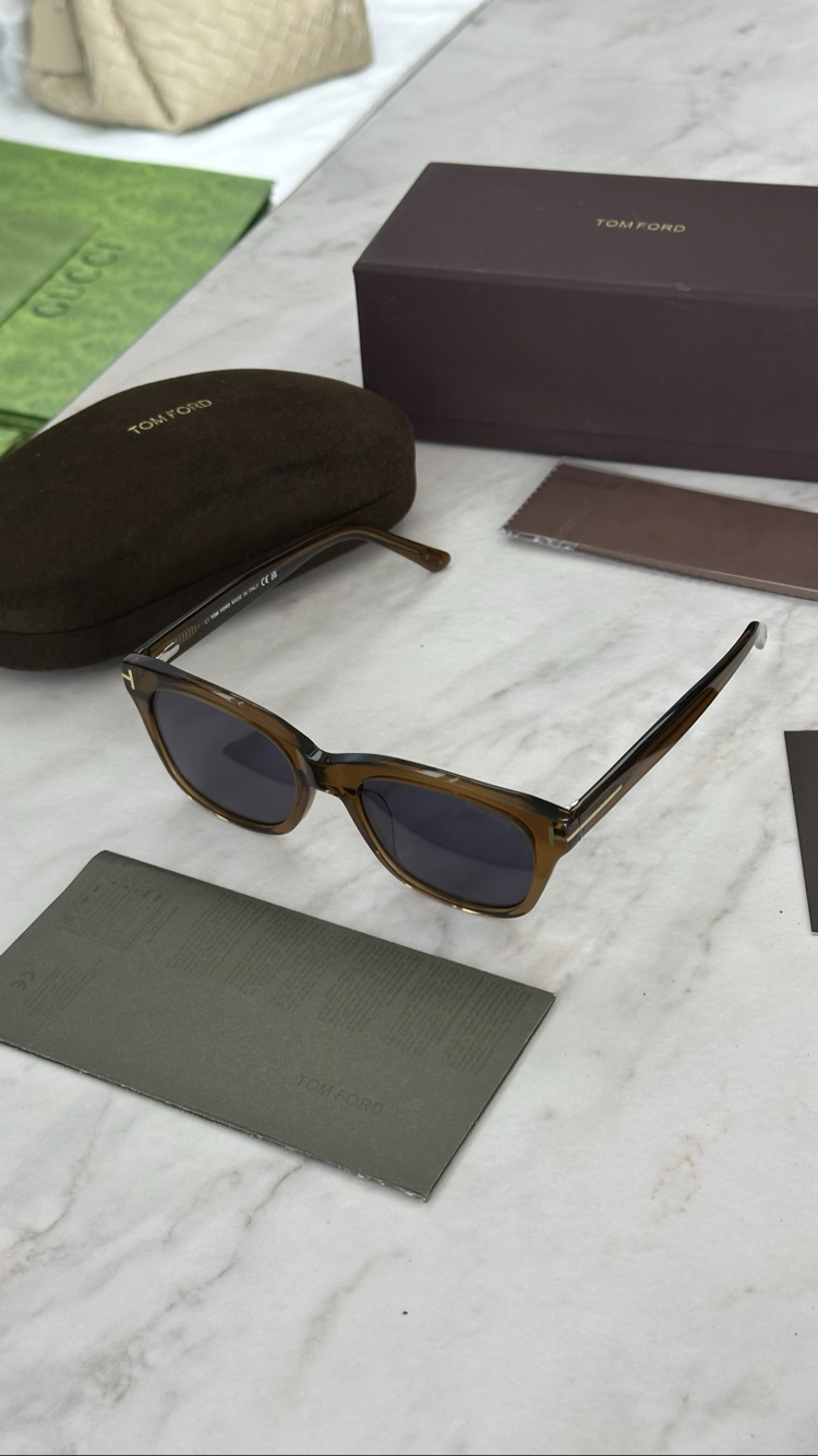 Tom Ford Luxury Sun Glas (Premium/Full Box)