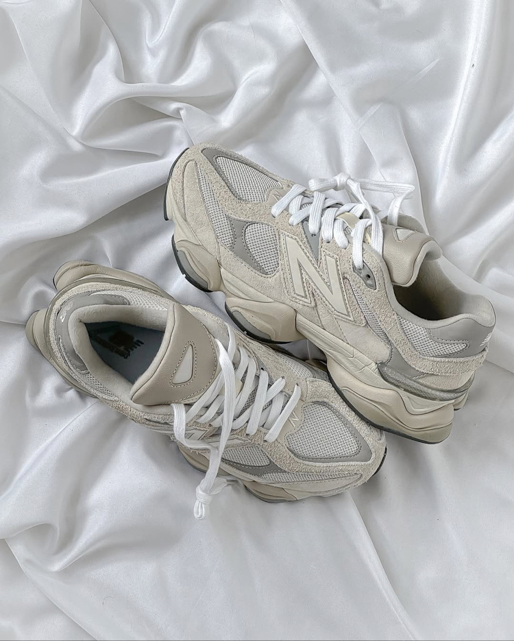 New Balance 9060 Grey